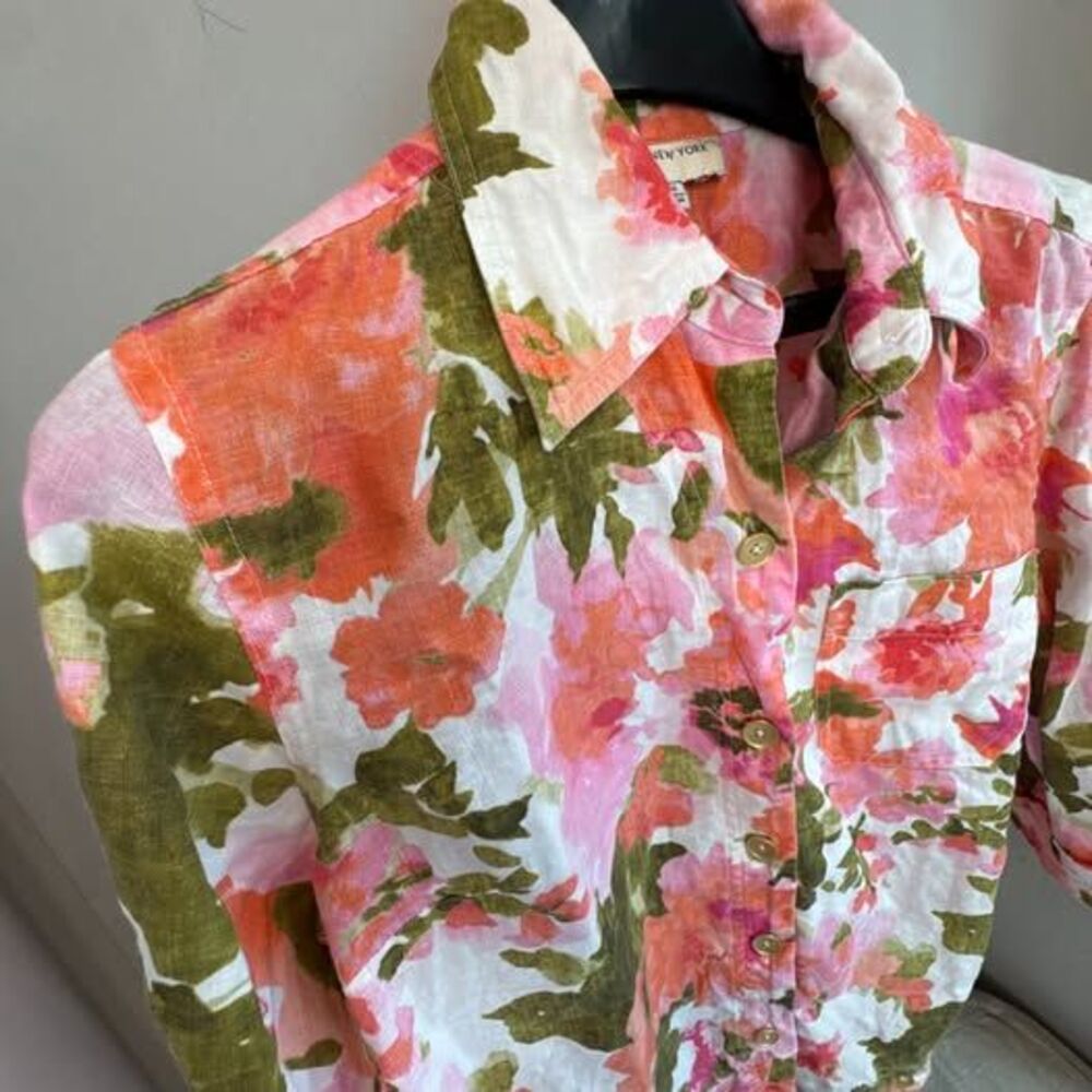 Jones New York Floral 100% Linen 3/4 Roll Tab Sleeve Top (Size Medium) - Picture 4 of 9